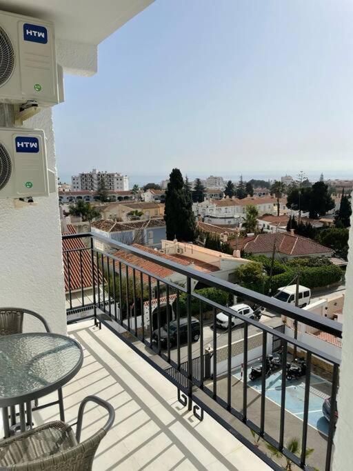 Reformado Con Vistas Al Mar Apartment Нерха Екстериор снимка