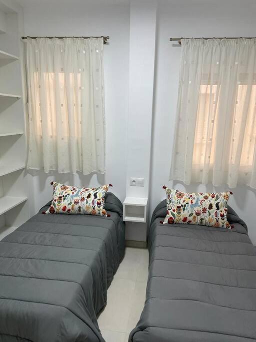 Reformado Con Vistas Al Mar Apartment Нерха Екстериор снимка